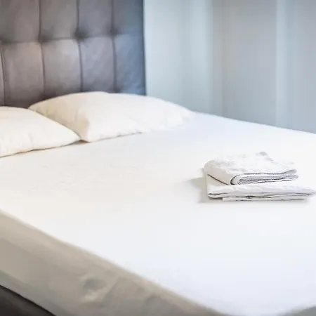 Space Paradise Apartamento Atenas